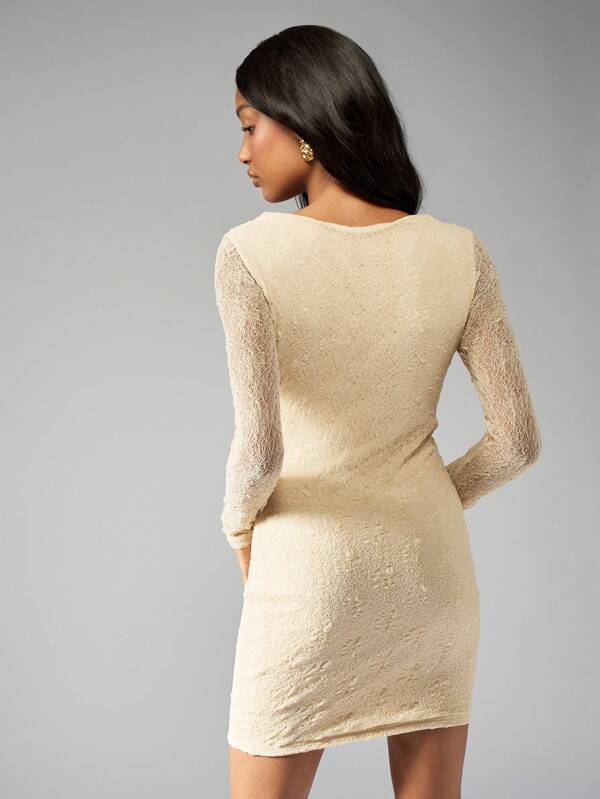 Missguided MISSGUIDED Elegant Long Sleeve Lace Mini Dress With Twist Front Cut-Out Detail