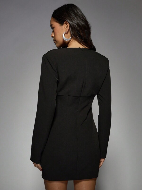Missguided MISSGUIDED Elegant Long Sleeve Plunge Bodycon Mini Dress With Shoulder Pads