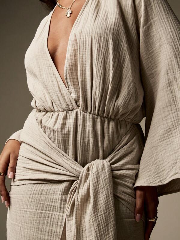Missguided MISSGUIDED Elegant Long Sleeve Wrap Flowy Maxi Dress With Knot Detail