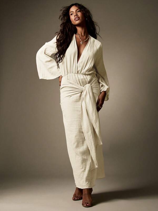 missguided MISSGUIDED Elegant Long Sleeve Wrap Maxi Dress With Plunge Neckline