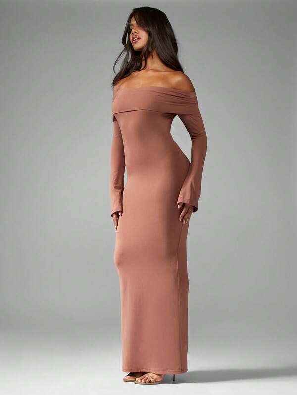 Missguided MISSGUIDED Elegant Off Shoulder Bardot Fishtail Maxi Dress