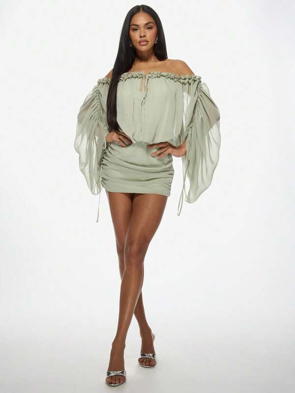 Missguided MISSGUIDED Elegant Off-Shoulder Mini Dress With Ruffle Neckline