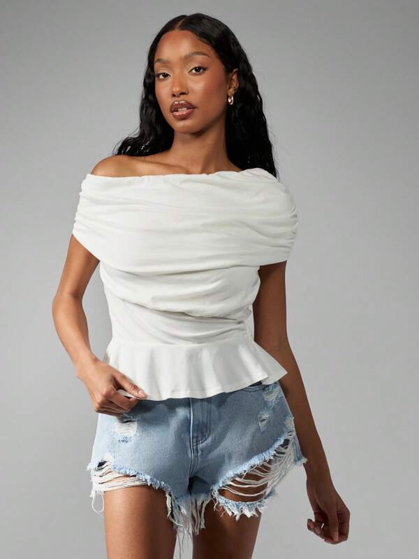 missguided MISSGUIDED Elegant Off-Shoulder Peplum Ruched Top