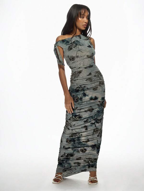 Missguided MISSGUIDED Elegant One Shoulder Floral Print Long Dress