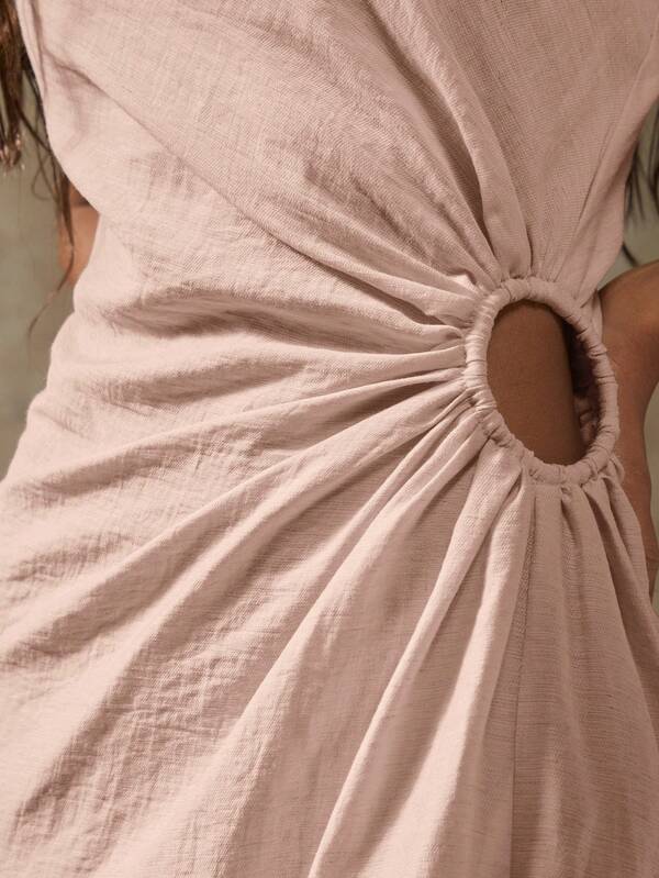 Missguided MISSGUIDED Elegant One-Shoulder Maxi Dress With Ring Detail Cut-Out