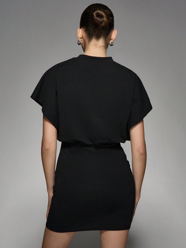 Missguided MISSGUIDED Elegant Ruched Bodycon Draped Mini Dress With Cap Sleeves