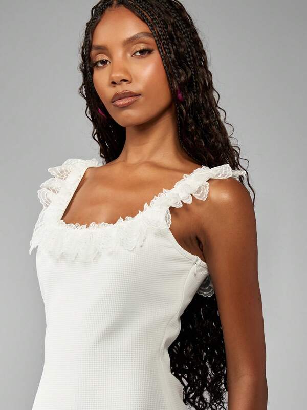 Missguided MISSGUIDED Elegant Ruffle Lace Trim Tiered Mini Dress