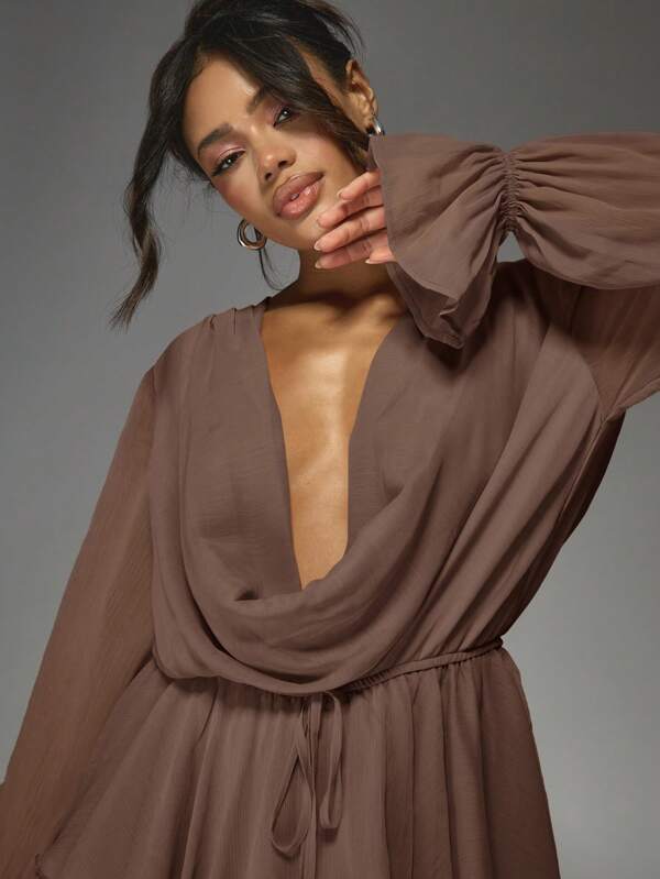 Missguided MISSGUIDED Elegant Ruffled Cowl Neck Maxi Dress With Long Bishop Sleeves