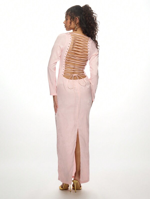 Missguided MISSGUIDED Elegant Satin Maxi Dress With Long Sleeves
