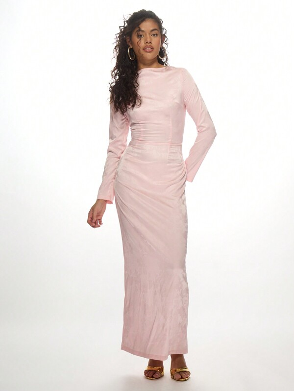 missguided MISSGUIDED Elegant Satin Maxi Dress With Long Sleeves