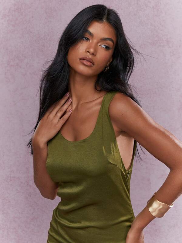 Missguided MISSGUIDED Elegant St. Patrick'S Day Sleeveless Floor Length Bodycon Maxi Dress Irish-Themed Evening Gown For Special Occasions And Holiday Celebrations Satin Finish