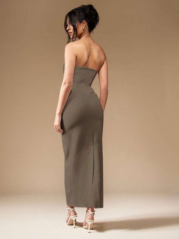 Missguided MISSGUIDED Elegant Strapless Bandeau Column Silhouette Maxi Dress