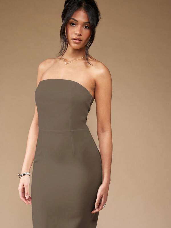 Missguided MISSGUIDED Elegant Strapless Bandeau Column Silhouette Maxi Dress