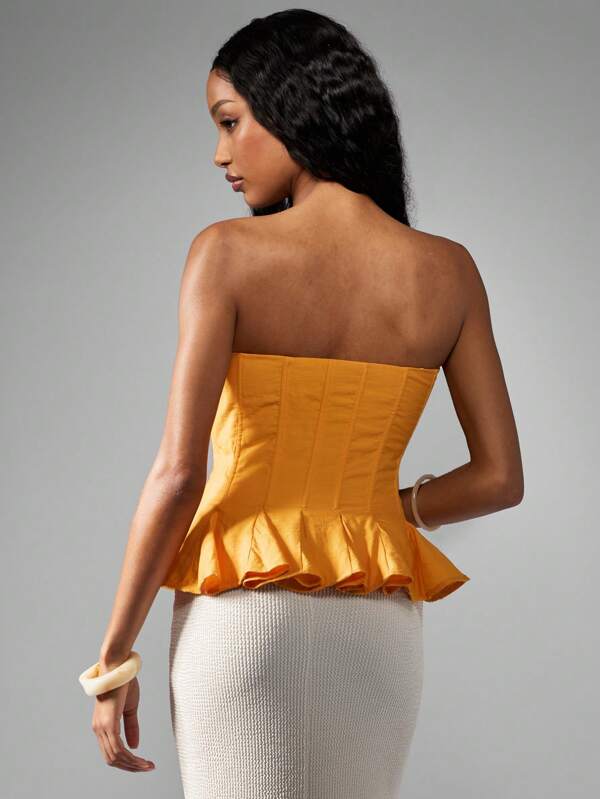 Missguided MISSGUIDED Elegant Structured Strapless Corset Peplum Top