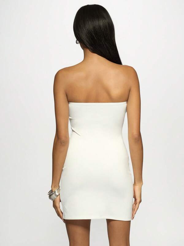 Missguided MISSGUIDED Elegant Twist Bandeau Strapless Mini Dress