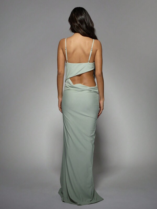 Missguided MISSGUIDED Elegant Twist Front Cut-Out Side Slit Maxi Dress