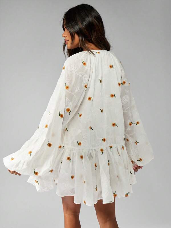Missguided MISSGUIDED Embroidered Floral Tiered Mini Smock Dress