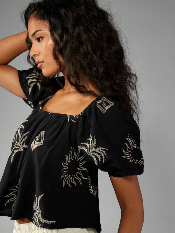 Missguided MISSGUIDED Embroidered Off Shoulder Puff Sleeve Boho Casual Crop Top