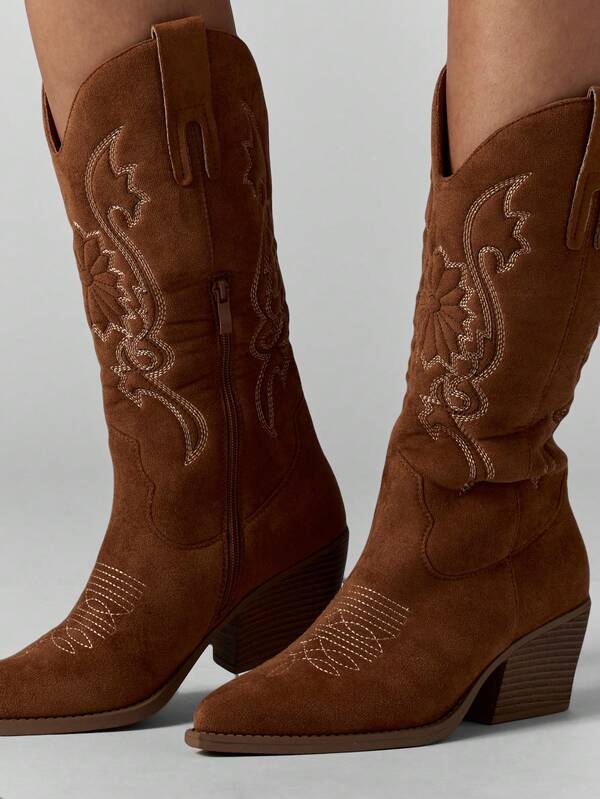 Missguided MISSGUIDED Embroidered Suede Western Boots With Block Heel