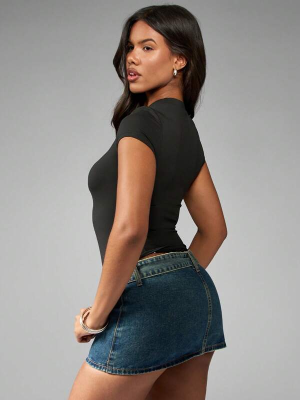 Missguided MISSGUIDED Essential Basic Fitted Stretch T-Shirt Crop Top