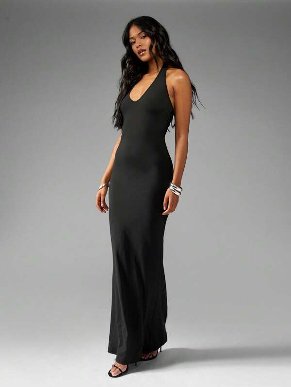 Missguided MISSGUIDED Fishtail Sleeveless Form-Fitting Halter Neck Maxi Dress