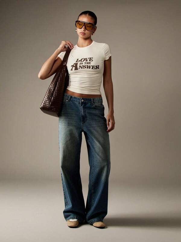 Missguided MISSGUIDED Fitted Baby Tee With Retro Love Slogan Print