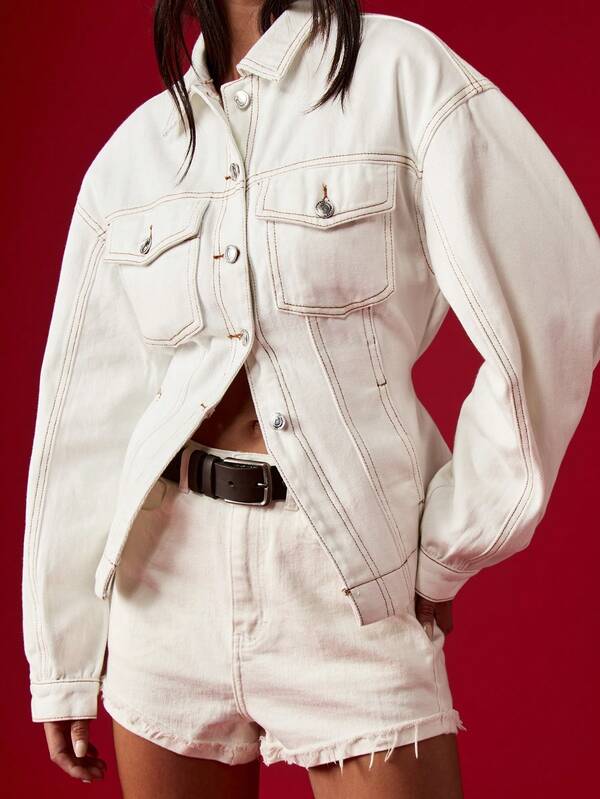 Missguided MISSGUIDED Fitted Denim Trucker Jacket With Contrast Stitching