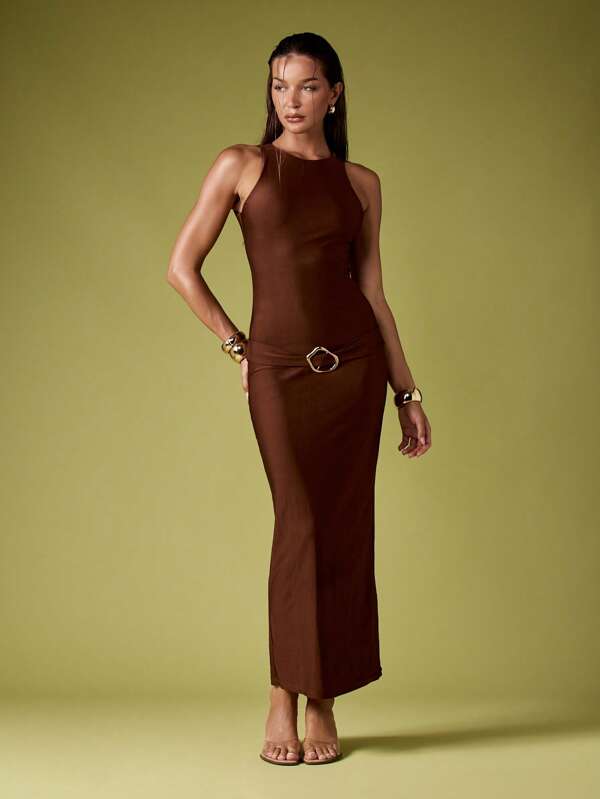 missguided MISSGUIDED Fitted Maxi Dress With Halter Neck And Belt Detail