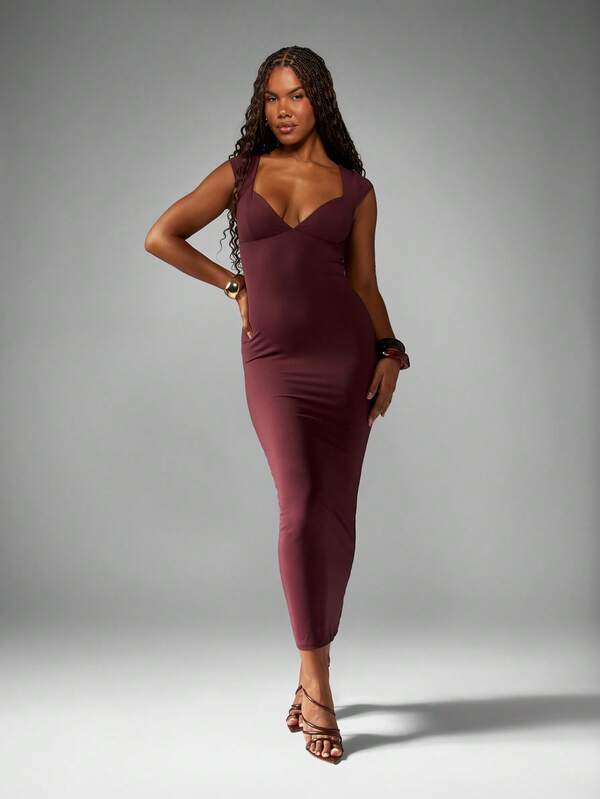 Missguided MISSGUIDED Fitted Midaxi Dress With Sweetheart Neckline And Cap Sleeves