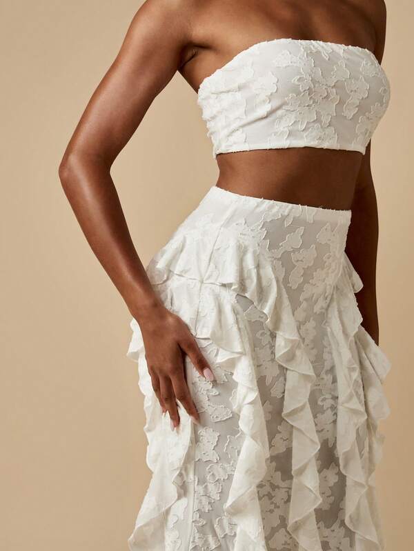 Missguided MISSGUIDED Floral Devore Bandeau Ruffle Maxi Skirt Two-Piece Outfit