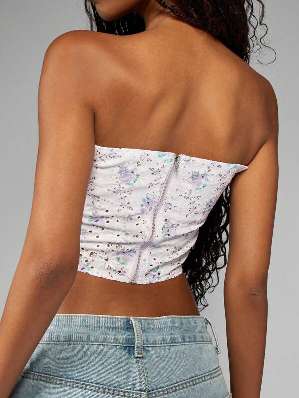 Missguided MISSGUIDED Floral Eyelet Corset Crop Top