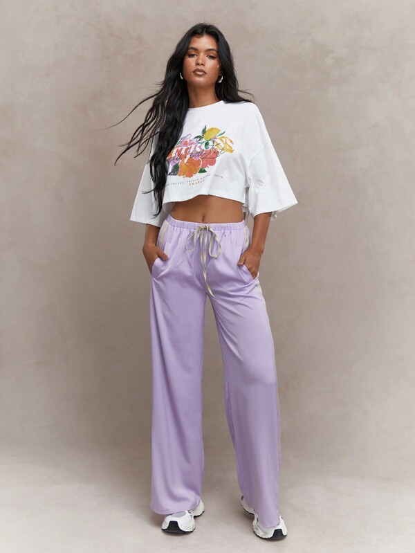 Missguided MISSGUIDED Floral Fruit Print Dropped Shoulder Loose Fit Crop T-Shirt