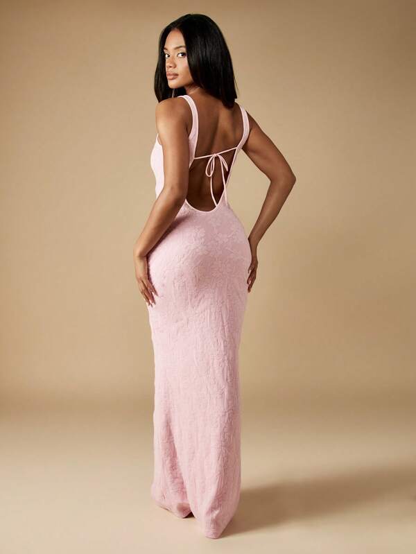 Missguided MISSGUIDED Floral Jacquard Maxi Dress With Open Back Detail