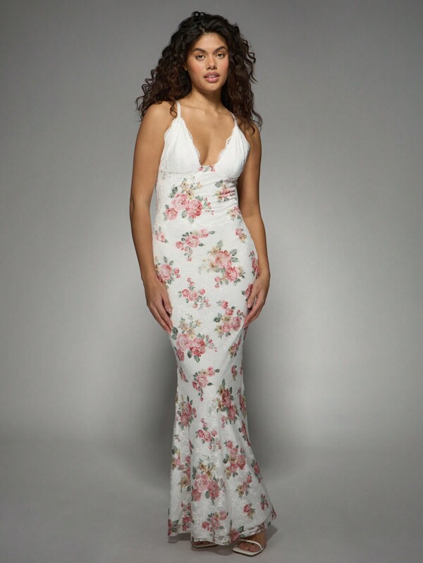 missguided MISSGUIDED Floral Lace Trim Bodycon Maxi Dress With V-Neck And Spaghetti Straps