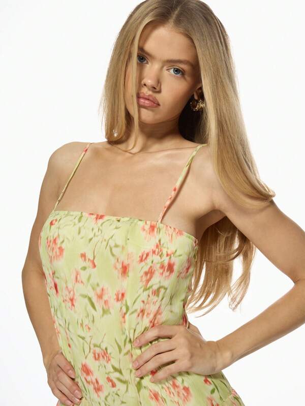 Missguided MISSGUIDED Floral Print Chiffon A-Line Spaghetti Strap Sweetheart Neckline Maxi Dress
