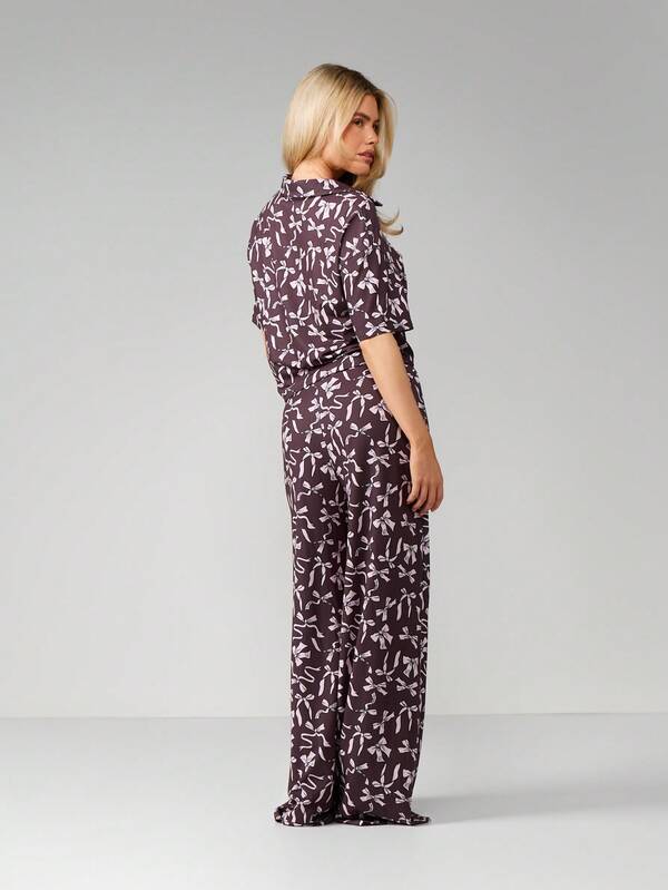 Missguided MISSGUIDED Floral Print Pajama Set With Button Top