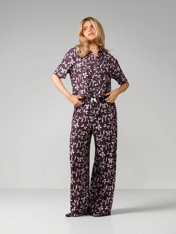 Missguided MISSGUIDED Floral Print Pajama Set With Button Top