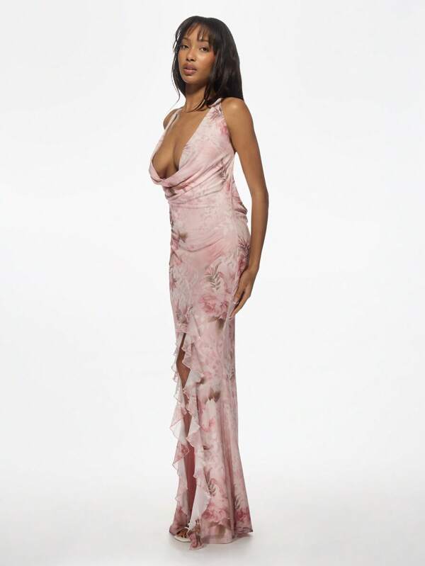 Missguided MISSGUIDED Floral Print Plunge Neck Long Evening Gown