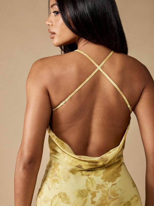 Missguided MISSGUIDED Floral Print Plunge Neck Maxi Dress With Cowl Back