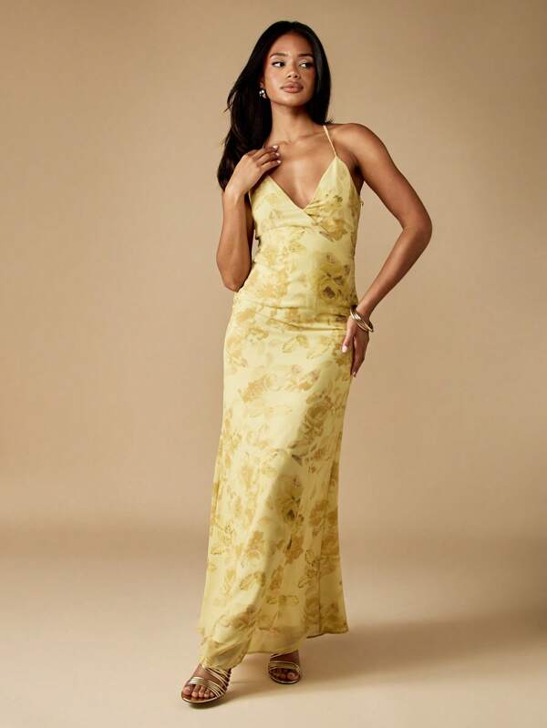 missguided MISSGUIDED Floral Print Plunge Neck Maxi Dress With Cowl Back