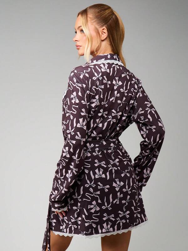 Missguided MISSGUIDED Floral Print Wrap Robe With Lace Trim