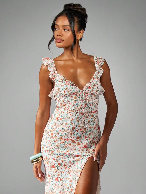 Missguided MISSGUIDED Flowing Floral Ruffle Strap Side Slit Sweetheart Neckline Define This Long Dress