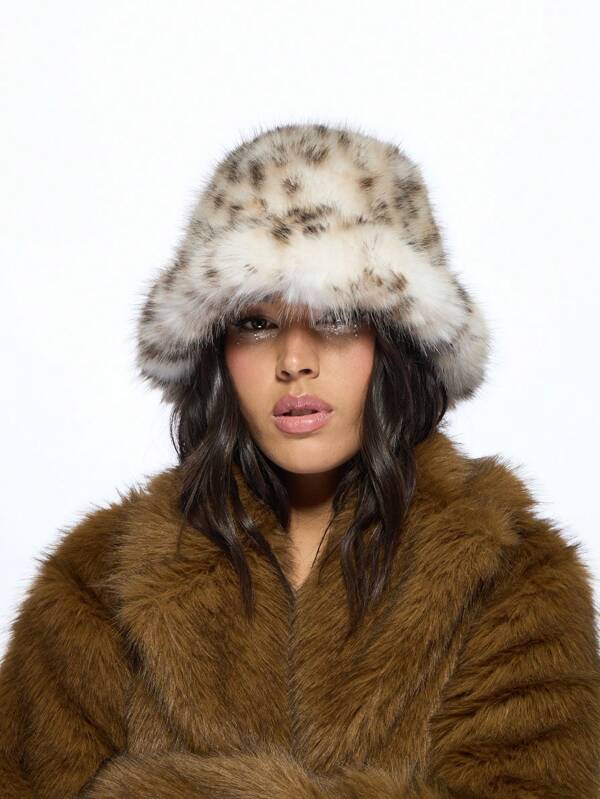 Missguided MISSGUIDED Fluffy Leopard Print Bucket Hat With Faux Fur