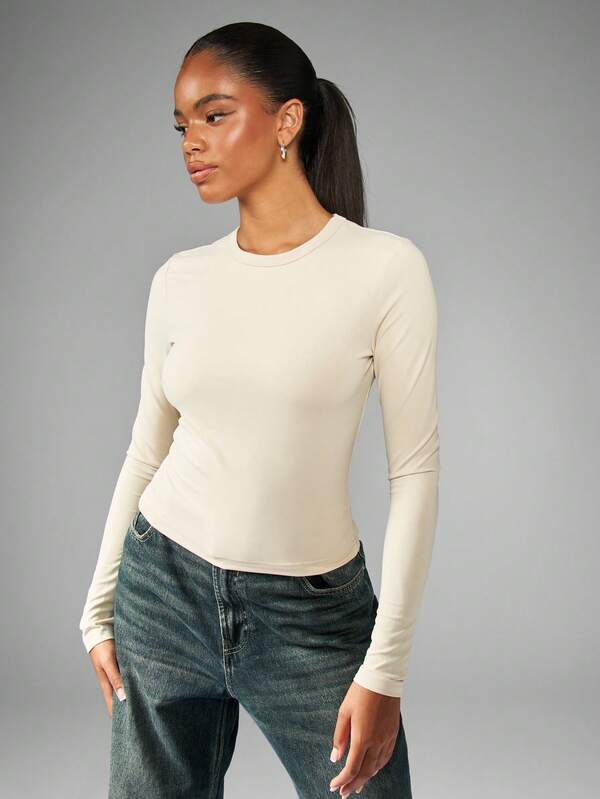 Missguided MISSGUIDED Form Fitting Long Sleeve Crew Neck T-Shirt