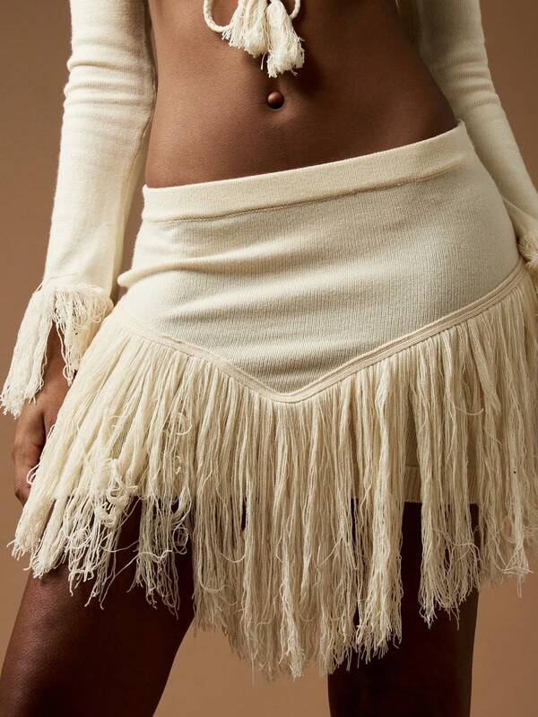 Missguided MISSGUIDED Fringe Knit Crop Top And Mini Skirt Co Ord