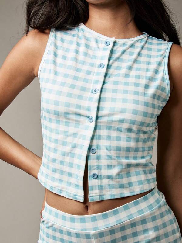 Missguided MISSGUIDED Gingham Check Co Ord Set With Button Front Top And Shorts