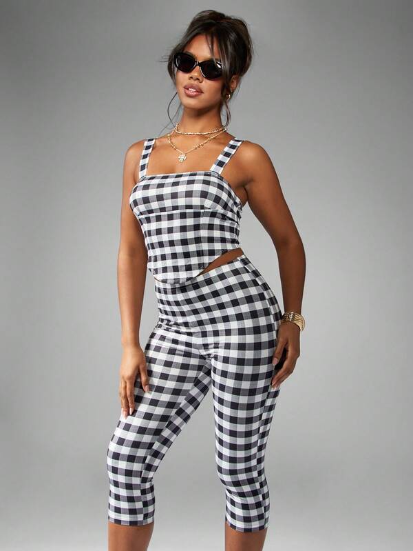 Missguided MISSGUIDED Gingham Check Sleeveless Crop Top High Waist Capri Pants Two Piece Set