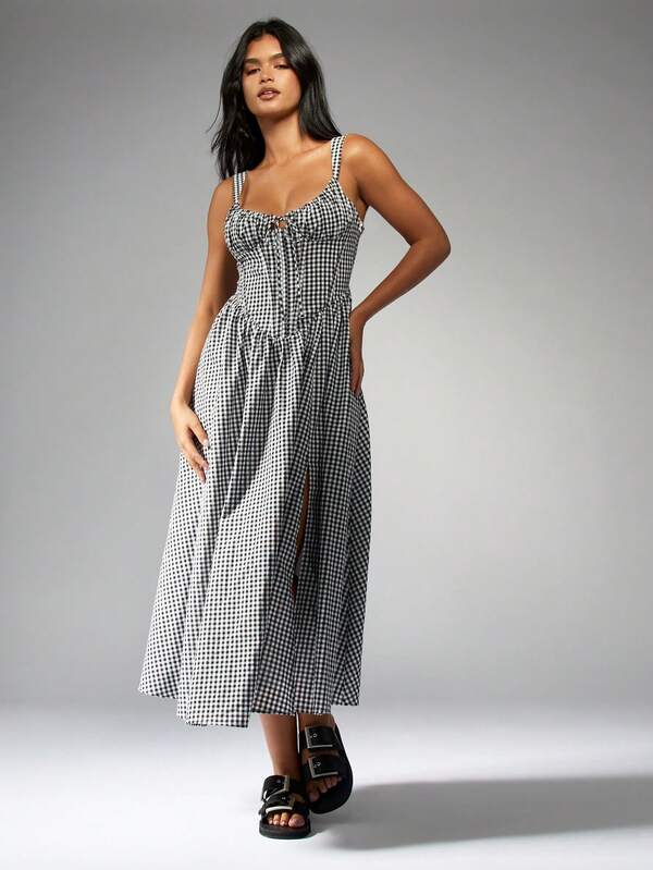 Missguided MISSGUIDED Gingham Check Smocked Bodice Dress