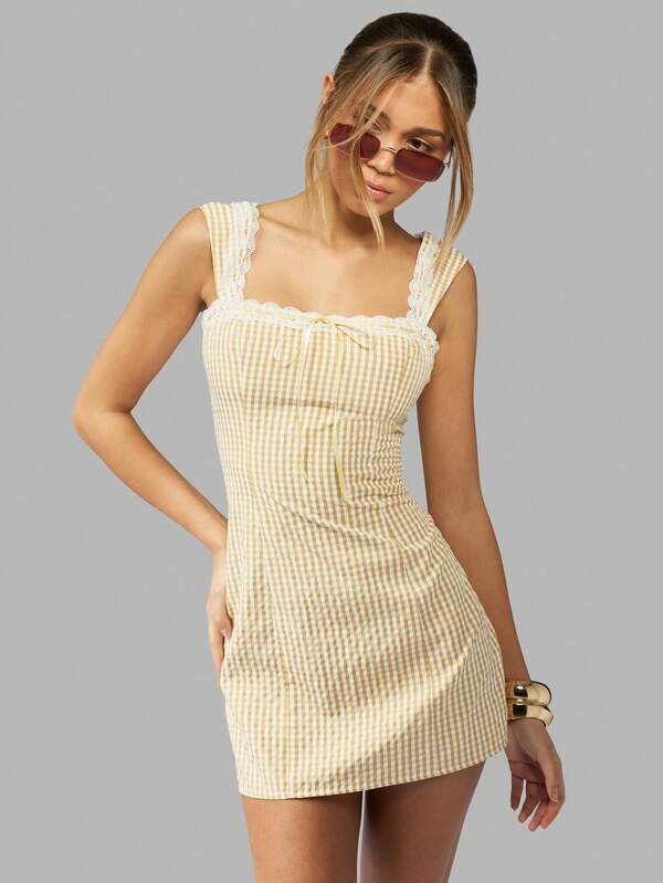 Missguided MISSGUIDED Gingham Check Square Neck Cap Sleeve Mini Dress
