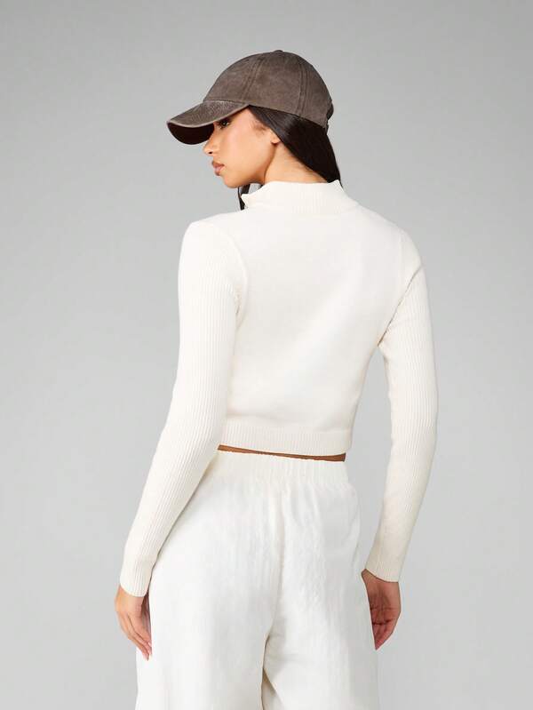 Missguided MISSGUIDED Half Zip Cropped Ribbed Knit Sweater With Mock Neck